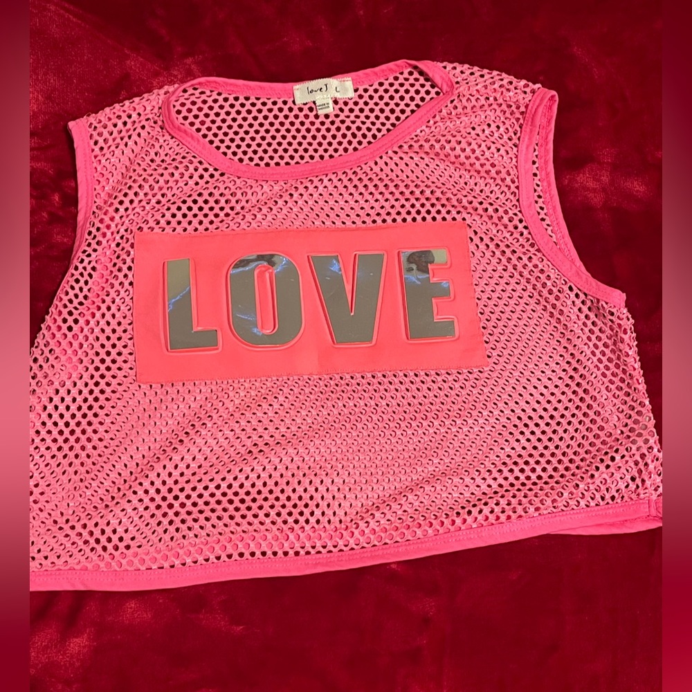 Women top
